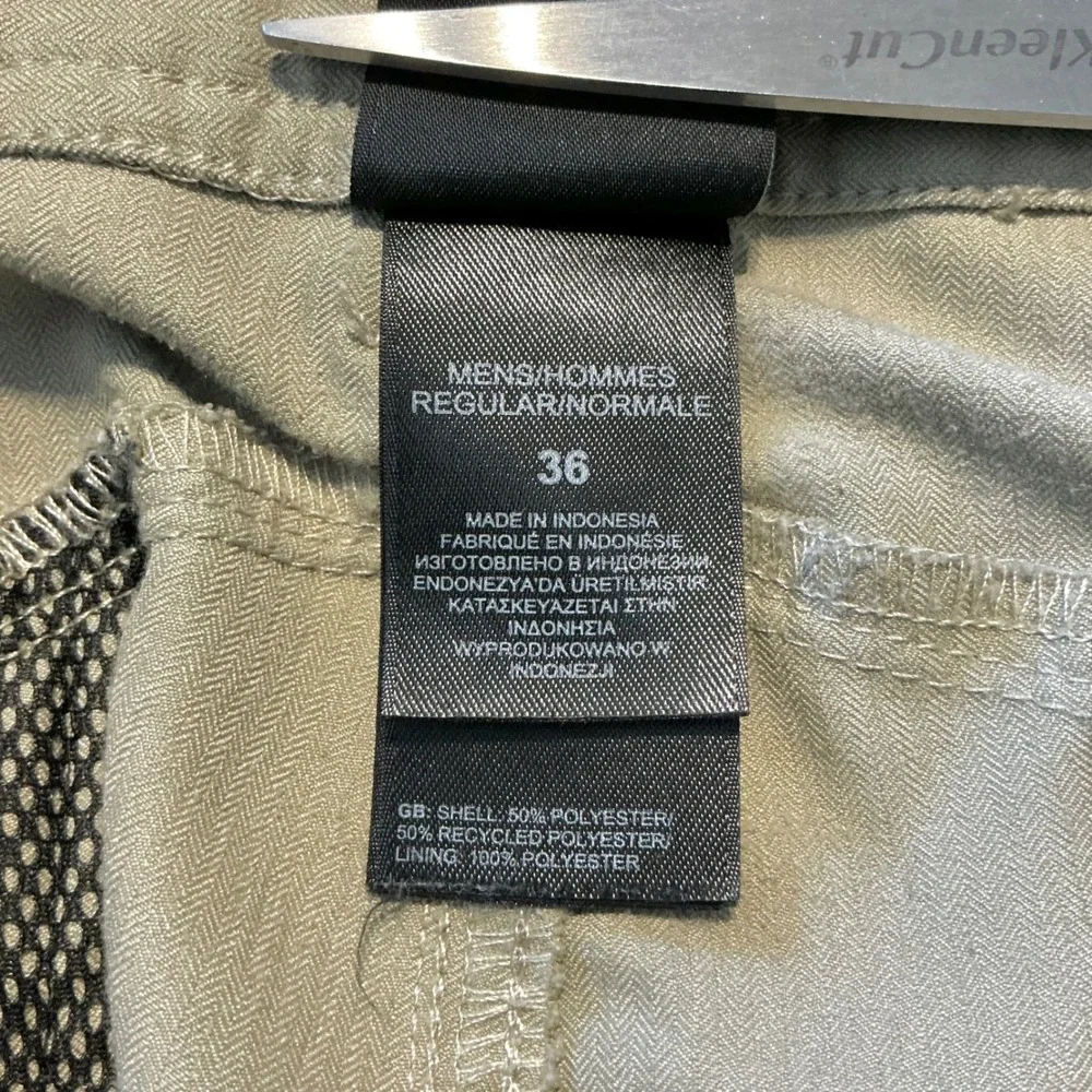 The North Face Men's 36 Herringbone Cargo Shorts Khaki‎ Outdoor Hiking Utility